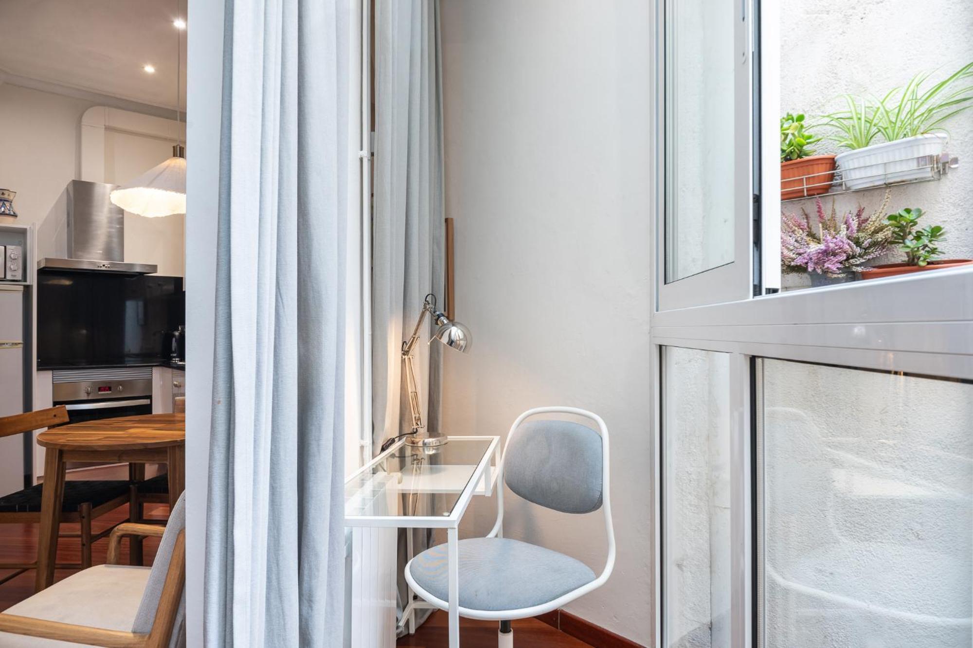 Modernist Apartment In The Best Location Барселона Экстерьер фото