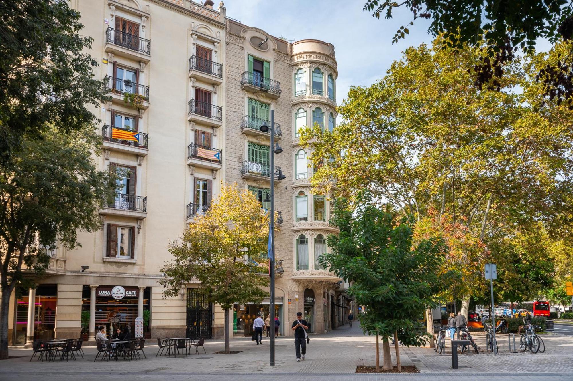 Modernist Apartment In The Best Location Барселона Экстерьер фото